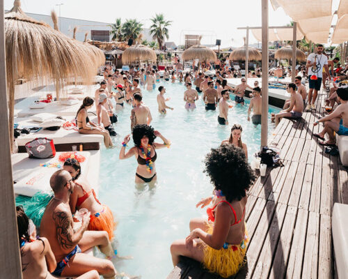 Las mejores fiestas en la piscina en la playa de Castellón